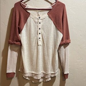 The Buckle Gilded Intent Pieced Thermal Henley Top